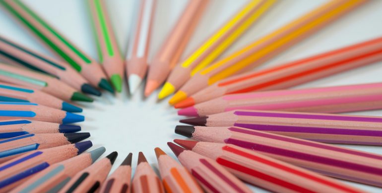 Izvor: https://unsplash.com/photos/assorted-color-pencil-Z2ImfOCafFk